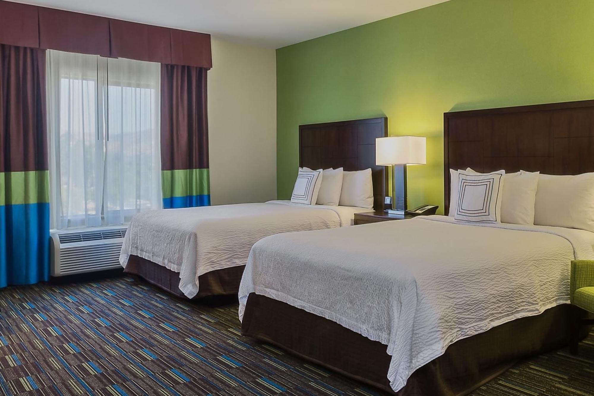 Fairfield Inn & Suites Riverside Corona/Norco Exterior photo