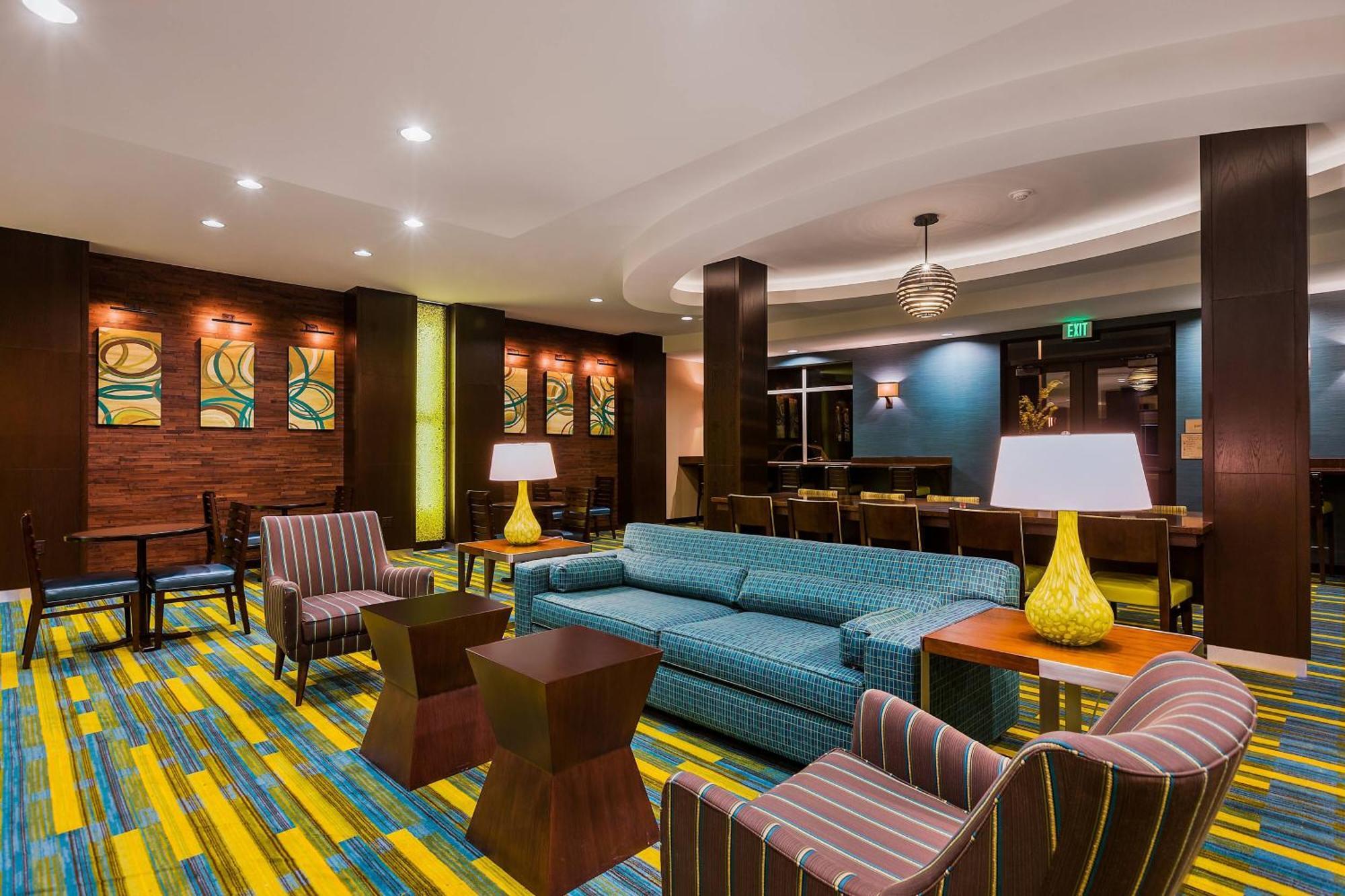 Fairfield Inn & Suites Riverside Corona/Norco Exterior photo