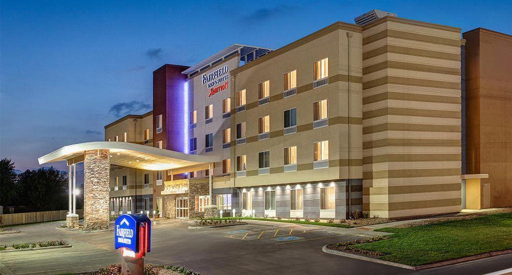 Fairfield Inn & Suites Riverside Corona/Norco Exterior photo